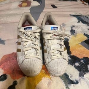 RARE barely worn Gold adidas superstars